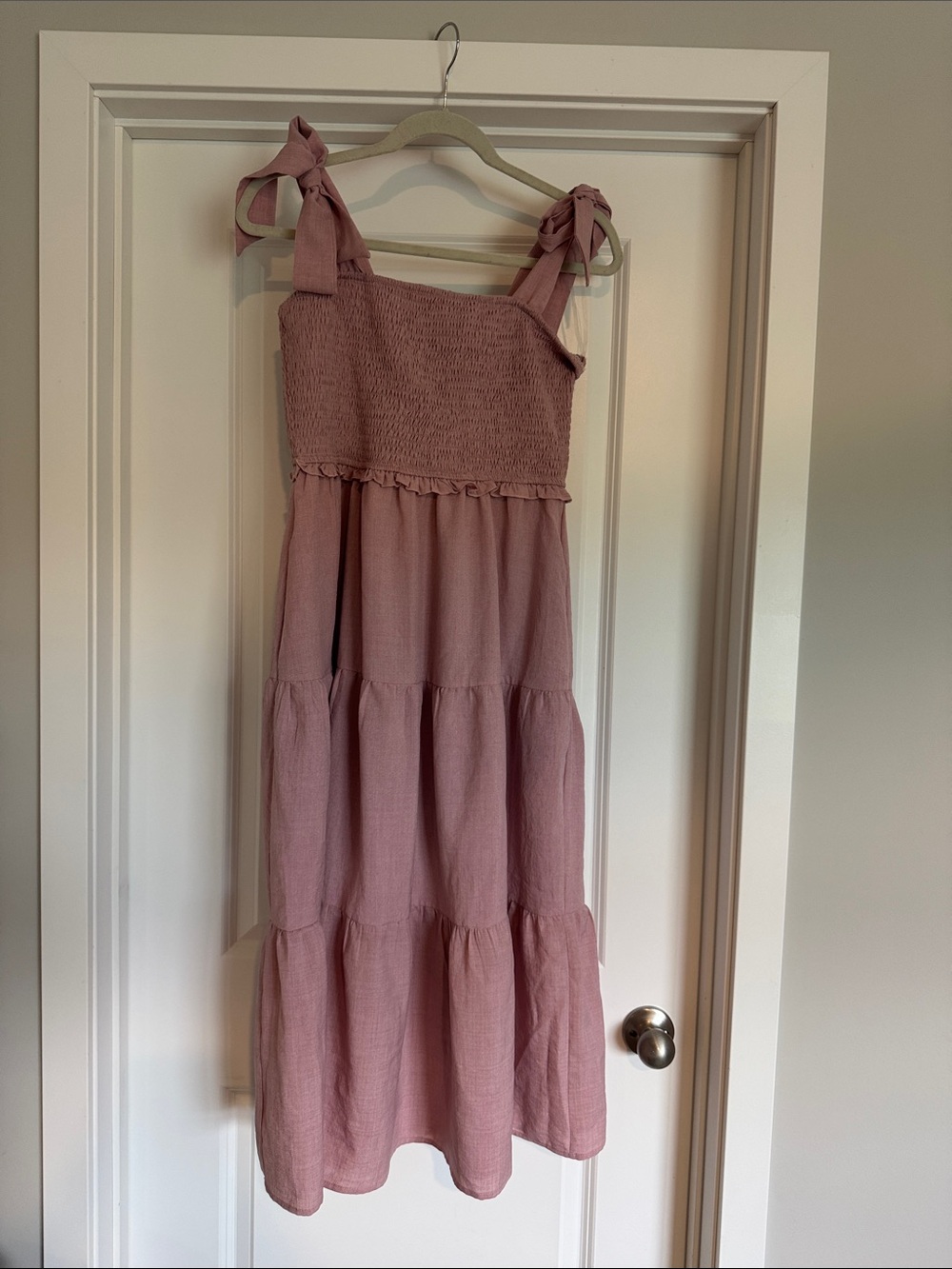 Listicle Dusty Mauve Tie-Shoulder Smocked Midi Dress